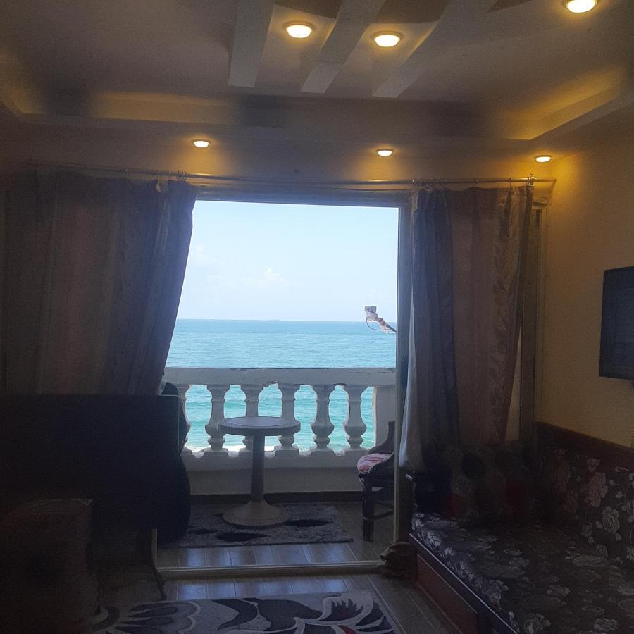 Panorama Apartment With A Charming Sea View Near Alexandria And Burg Elarab Intl Airport With Free Wifi شقة باطلالة ساحرة على البحر اول الساحل الشمالي Luaran gambar