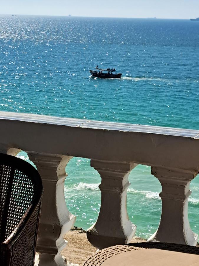 Panorama Apartment With A Charming Sea View Near Alexandria And Burg Elarab Intl Airport With Free Wifi شقة باطلالة ساحرة على البحر اول الساحل الشمالي Luaran gambar